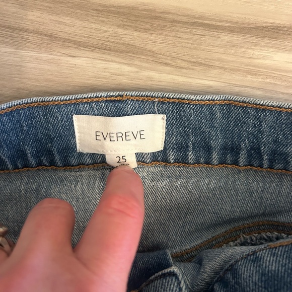 Evereve Cora barrel jeans - Picture 7 of 9